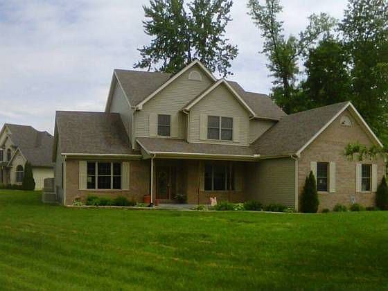 1st image of 7585 E Lakewood Dr