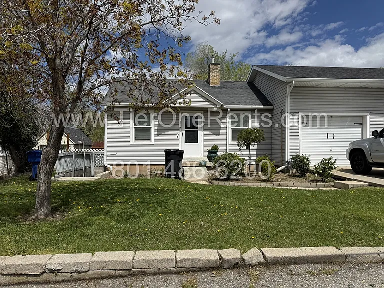2275 E Atkin Ave — Photo 1