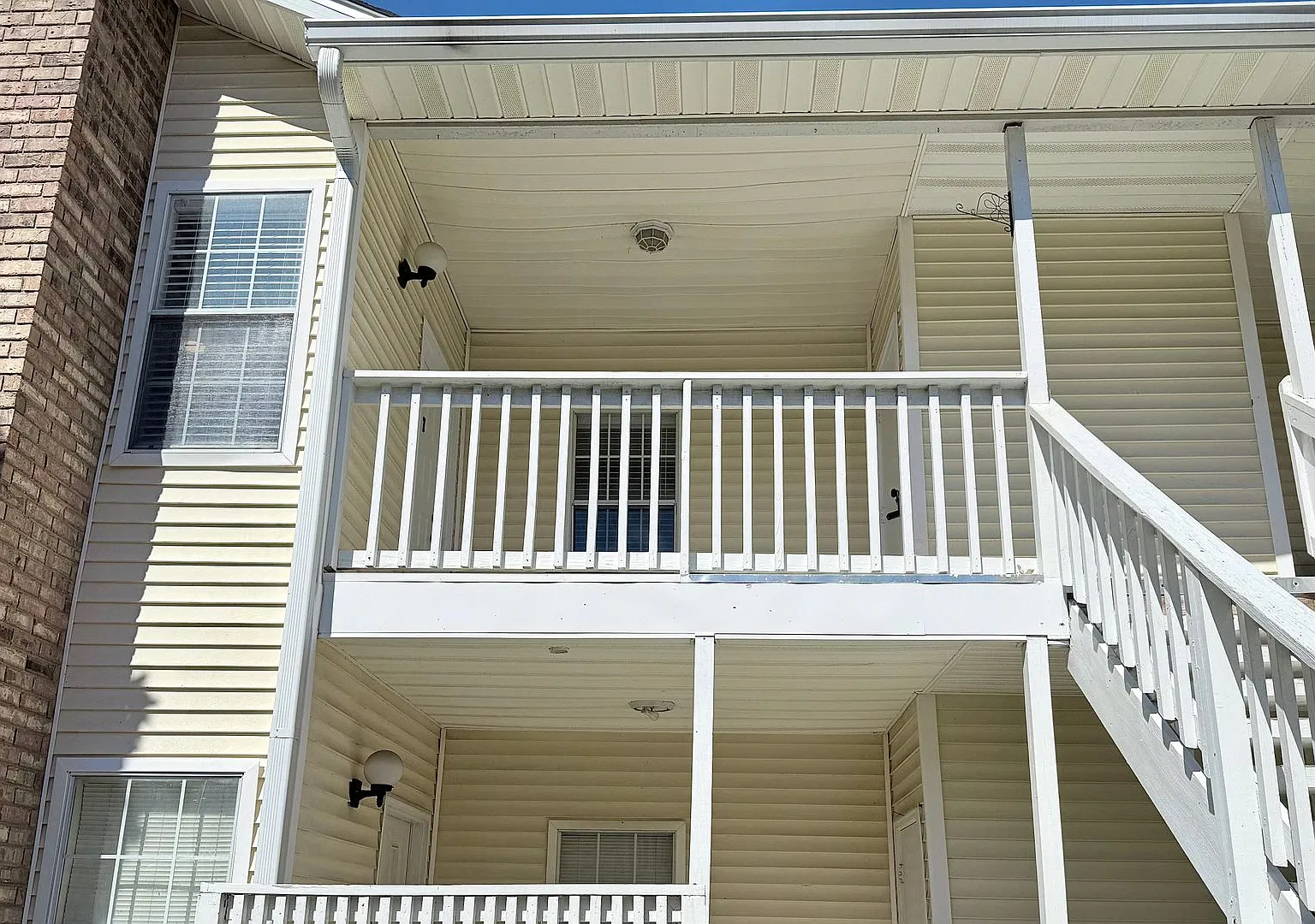 Charming 1-Bedroom Condo - Community Pool — Photo 1