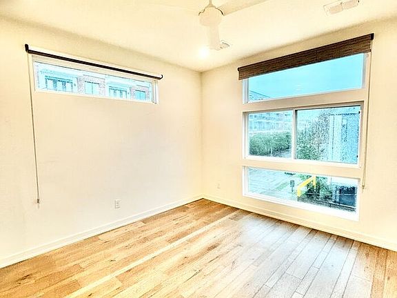 5th image of 2528 N Fitzhugh Ave APT 202
