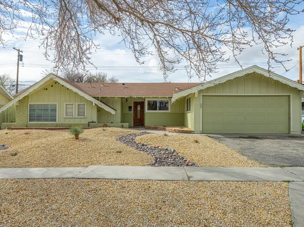 1154 E Avenue J4, Lancaster, CA 93535