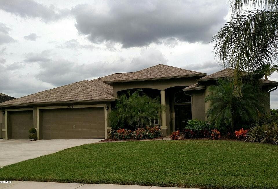 1st image of 2576 Christopher Dr