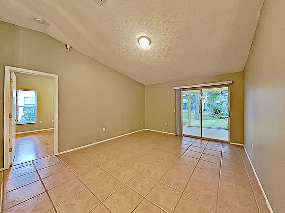 4th image of 2275 Cork Oak St