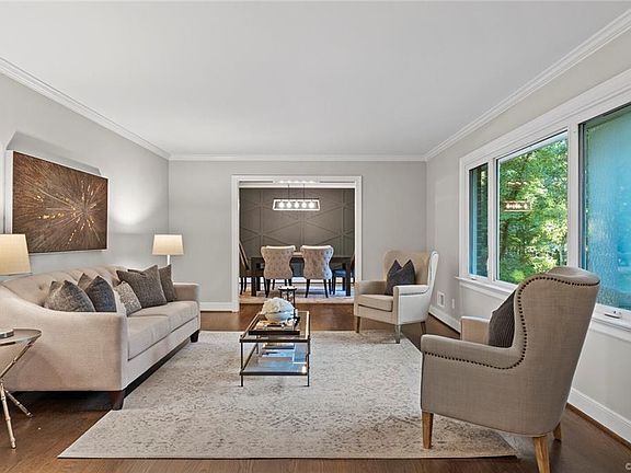 3rd image of 7822 Burrundie Dr