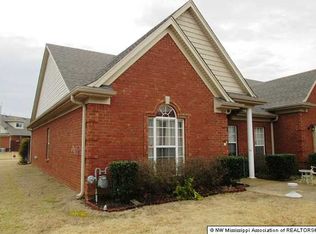 826 Cardinal Ln, Hernando, MS 38632