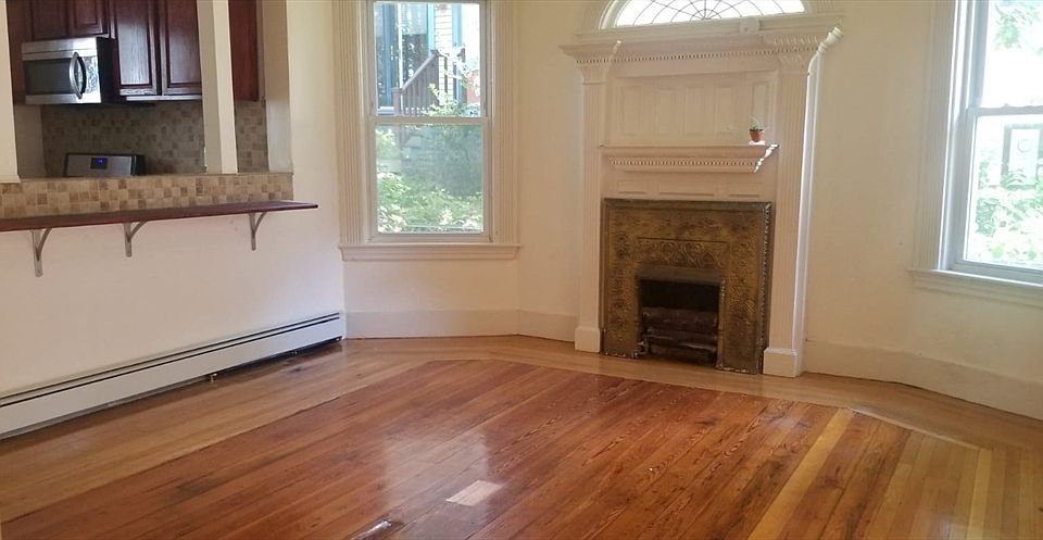 1st image of 36 Gordon St