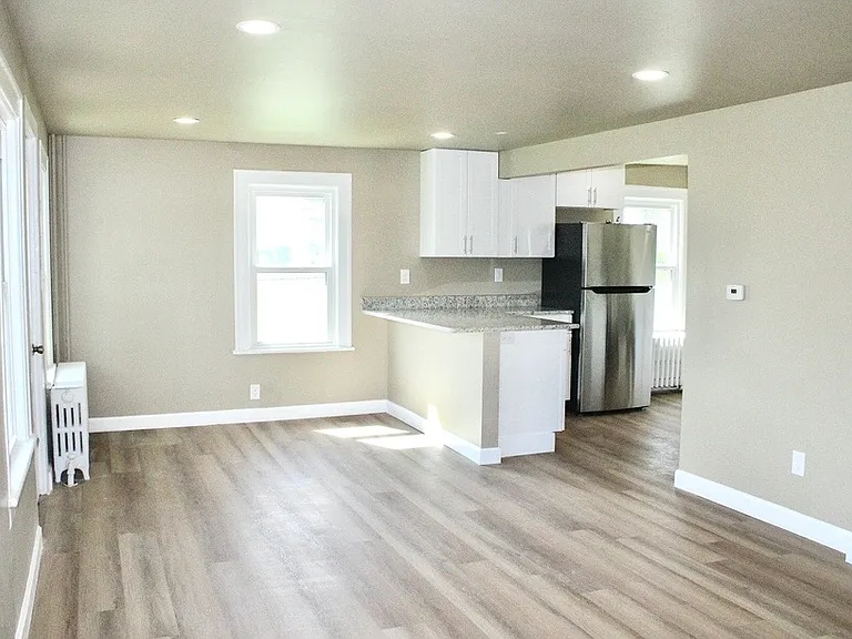 607 Boght Rd — Photo 4