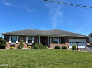 511 Hershberger St, Martinsburg, PA 16662