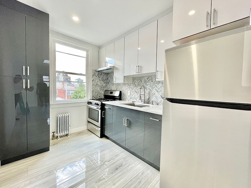 1st image of 25-35 33rd St #2