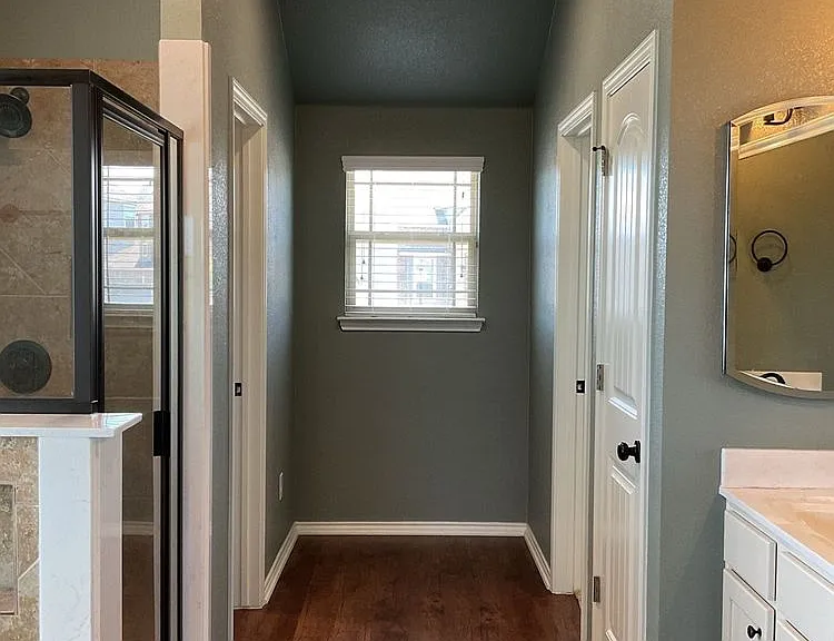 877 Ross Rd — Photo 13