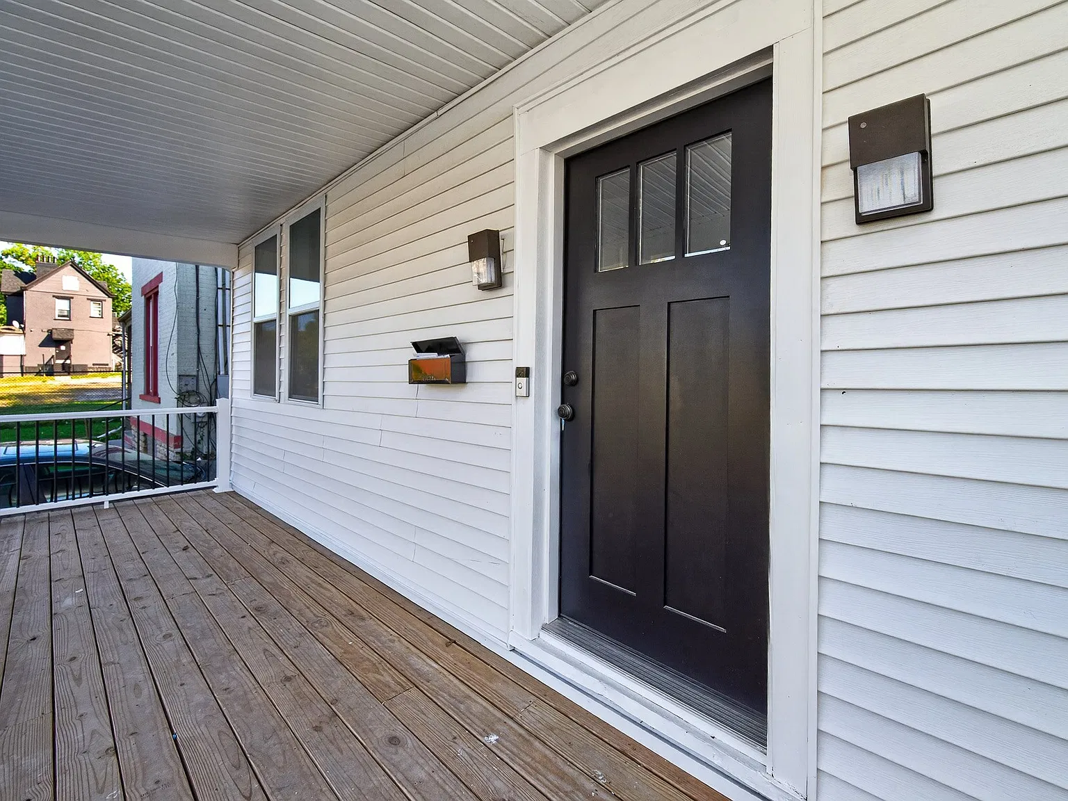 4 bed, 2.5 bath, 1666 sqft, $2,800 — Photo 4