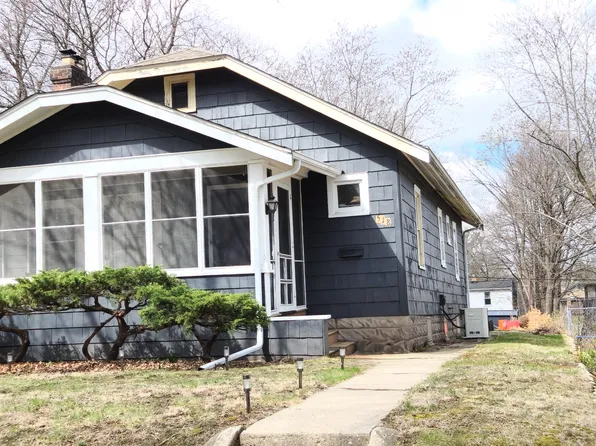 518 Rome Ave, Rockford, IL 61107