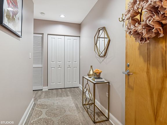 2nd image of 1650 Riverwoods Dr Unit 708