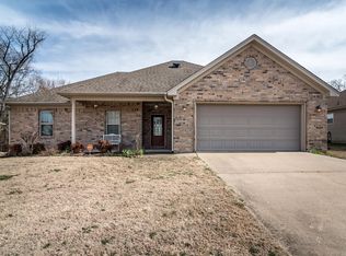 113 Glenn Abbey Dr, Benton, AR 72015