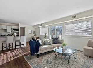 5612 Crenshaw Rd APT 1122, Richmond, VA 23227