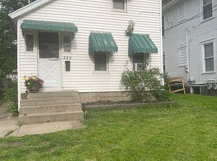 228 Lane Ave SW, Grand Rapids, MI 49504