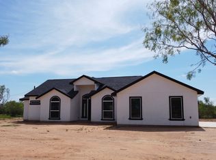 16034 Fm 472, Bigfoot, TX 78005