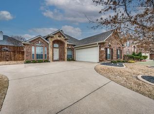 209 Lawson Farms Dr, Midlothian, TX 76065
