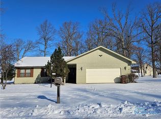 342 Blanchard Dr, Defiance, OH 43512