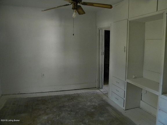 5th image of 13707 Bohannon Ave