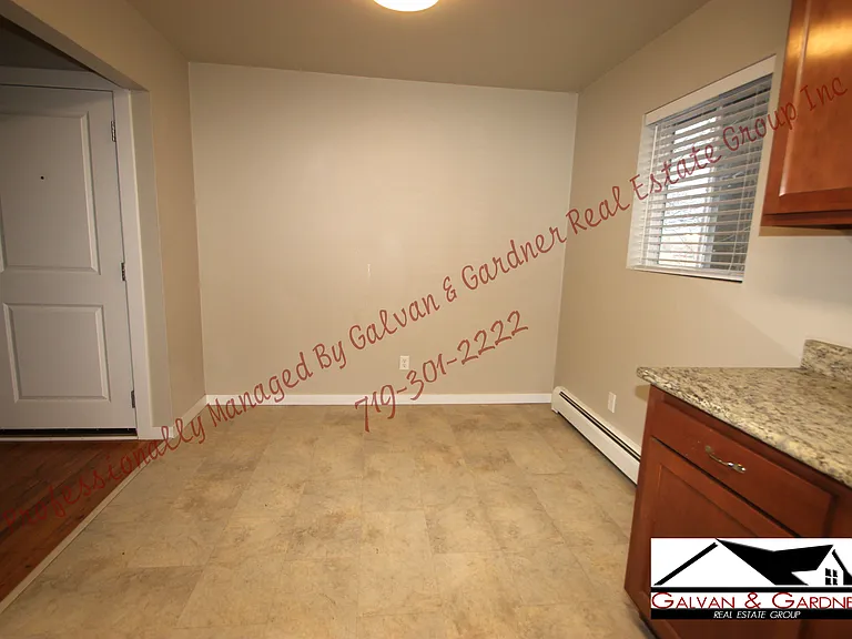 305 E Arvada St #10 — Photo 10