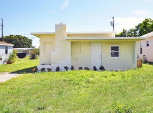 1184 Alto Rd, Lake Worth, FL 33462