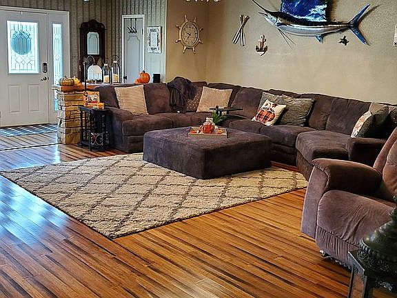 Formal living room 