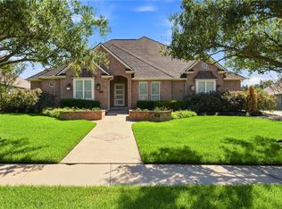 4206 Serrano Ct, Bryan, TX 77802