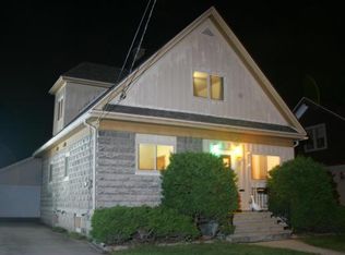 1120 W Elsie St, Appleton, WI 54914