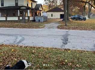561 Catherine Ave, Muskegon, MI 49442
