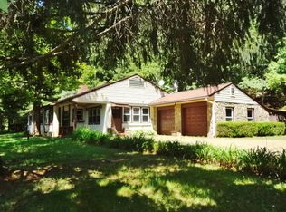 108 Enchanted Ln, Franklin, NC 28734