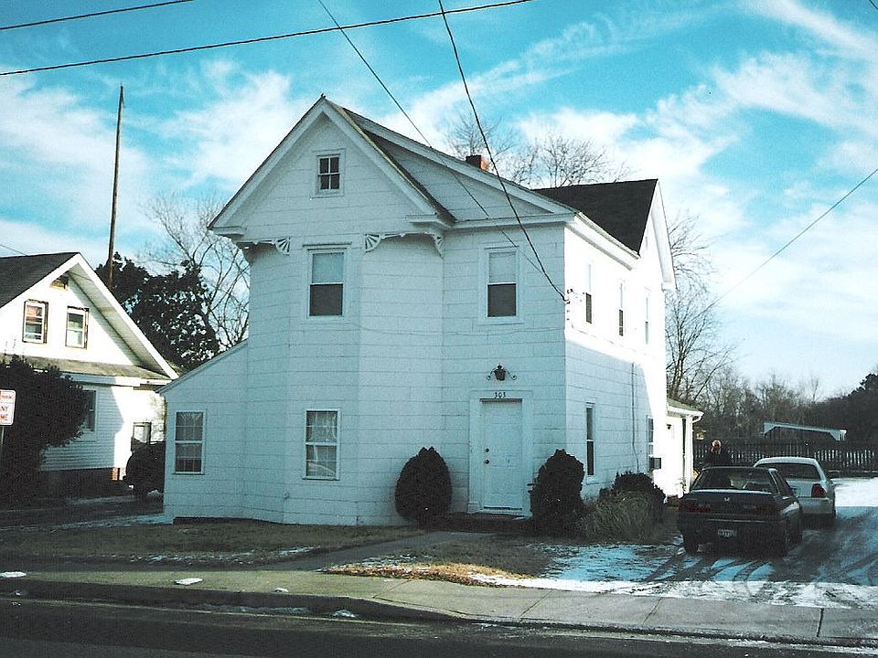 Large Duplex on Main St.