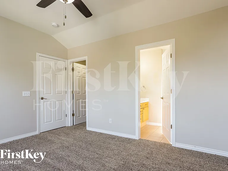 19838 Gaines Mill Ct — Photo 8