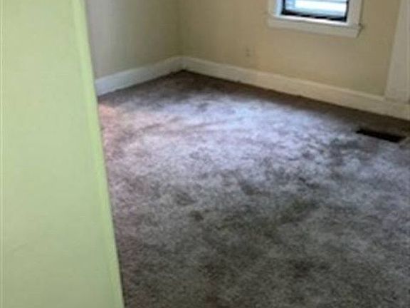 5th image of 2250 E 86th St