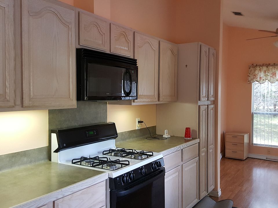 2nd image of 14701 Chaparral Dr