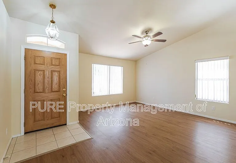 17906 N 92nd Ln — Photo 7