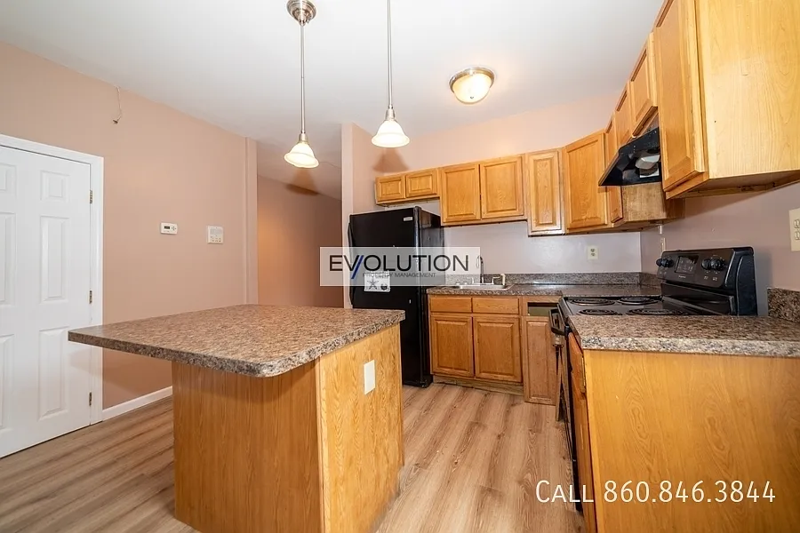 146 Park Ter #2