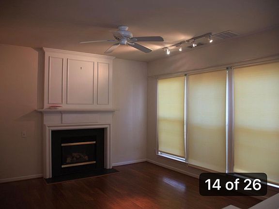 3rd image of 3538 Laurenhurst Ln