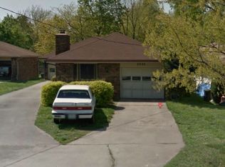 2923 S Market Ave, Springfield, MO 65807