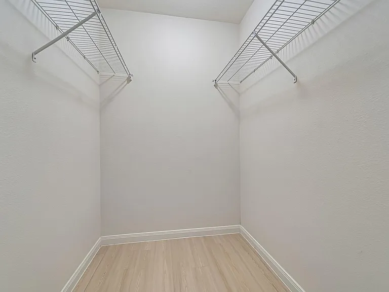 12810 Lake Shore Dr — Photo 19