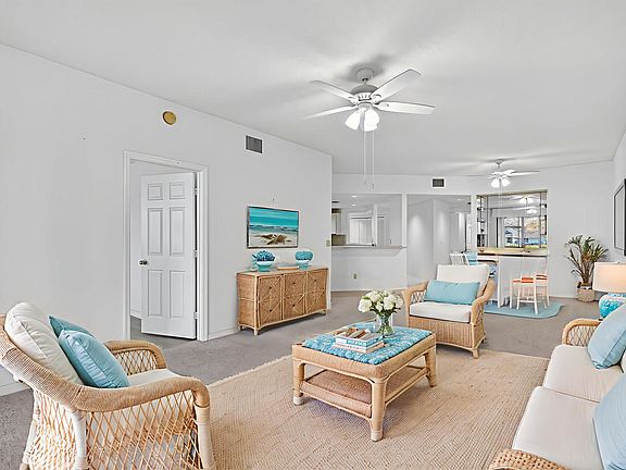 2nd image of 6101 SE Se Landing Way Way #5