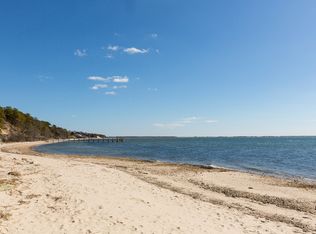 5 S Beach Rd, Southampton, NY 11968