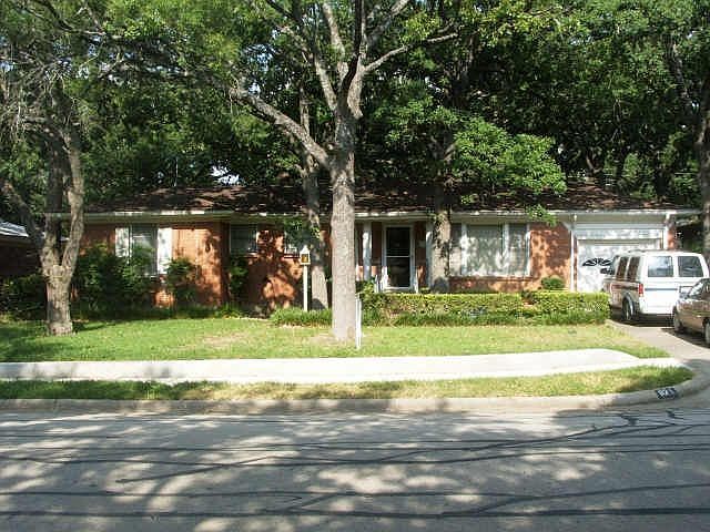 1st image of 925 Glenda Dr