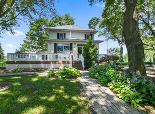 24599 Hackman Rd, Athens, IL 62613