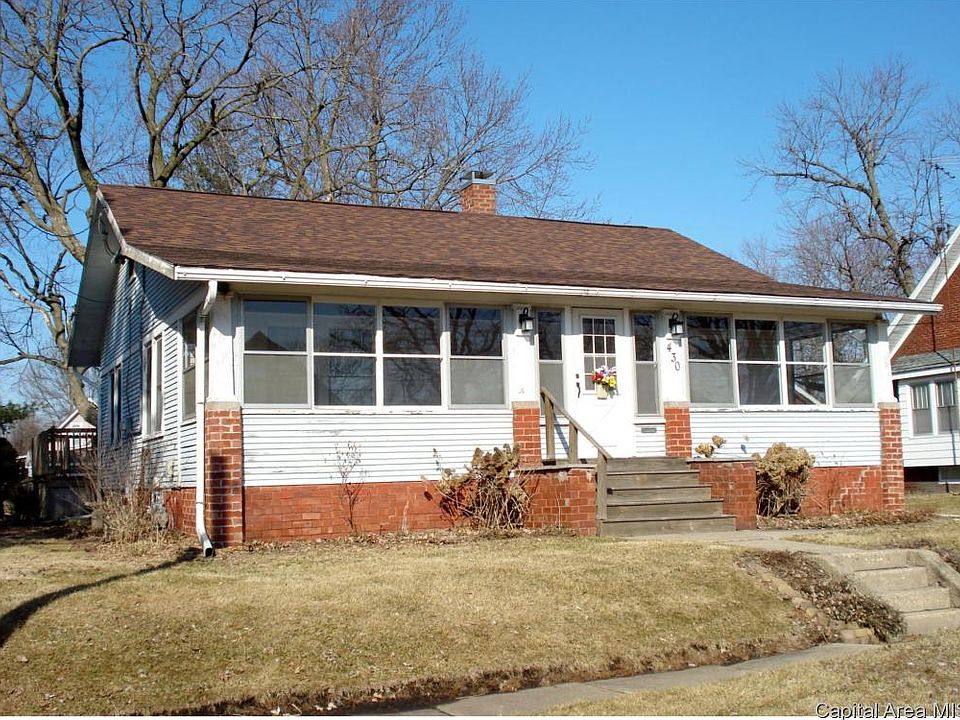 1st image of 430 Oak St