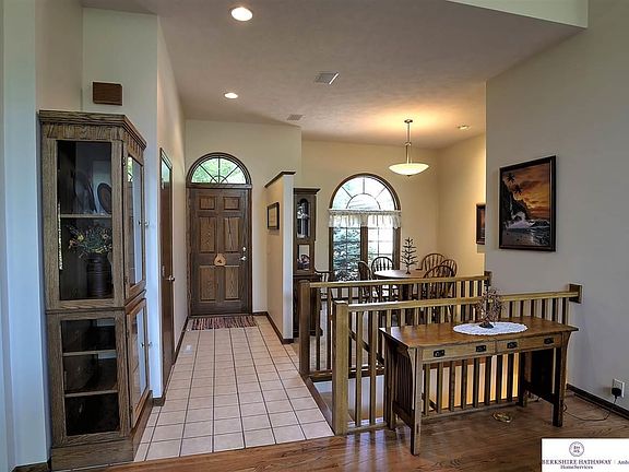 3rd image of 14009 Browne Cir