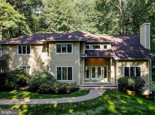 12141 Woodsyde Ct, Owings Mills, MD 21117