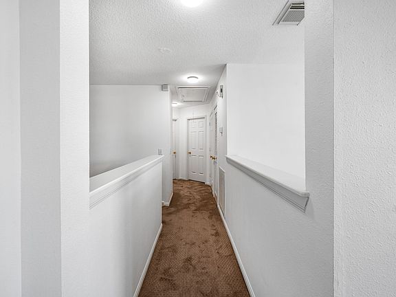 5th image of 9801 Sunnycoast Ln