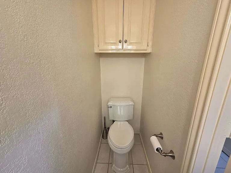 5839 Lake Point Dr — Photo 9