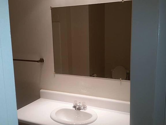 Large vanity sink